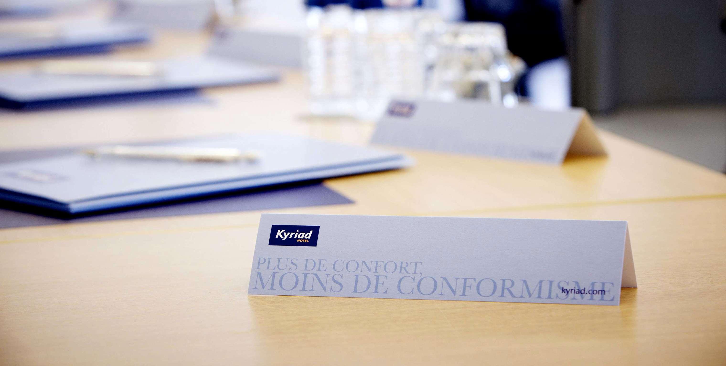 Kyriad Nimes Centre Eksteriør bilde