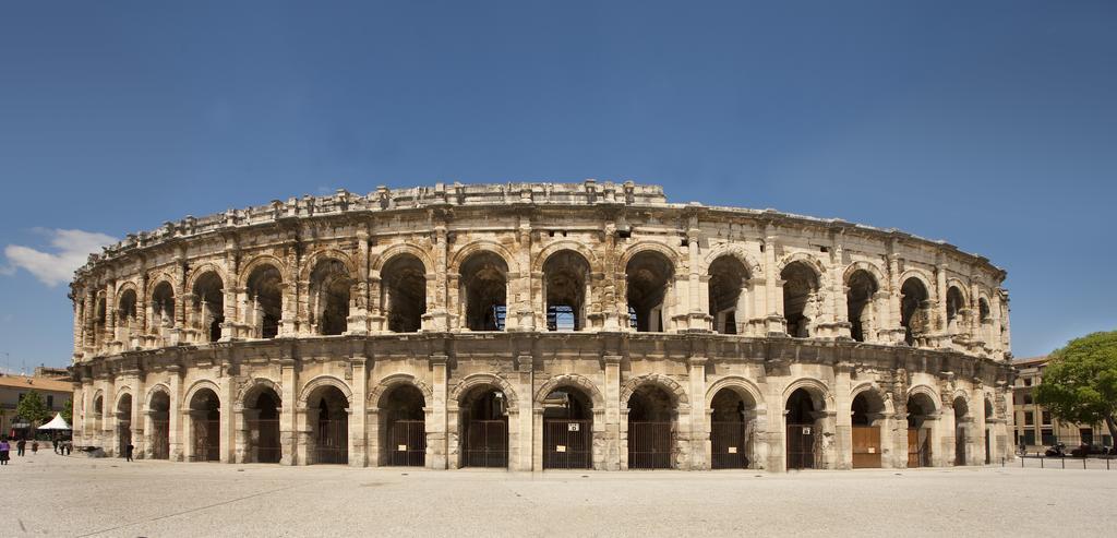 Kyriad Nimes Centre Eksteriør bilde