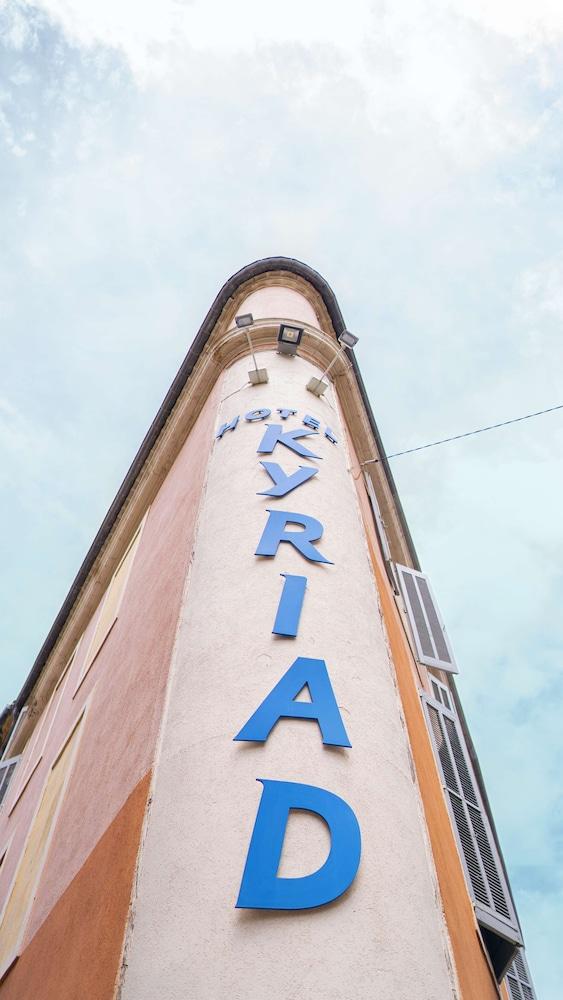 Kyriad Nimes Centre Eksteriør bilde
